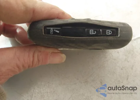 2025 Mazda Cx-30 2.5 Carbon Turbo z USA, uszkodzony, nr VIN 3MVDMBXY7SM850171